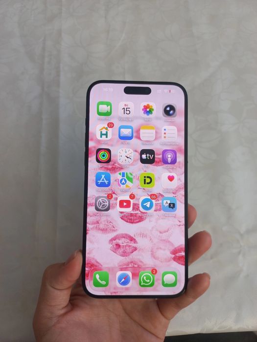 Продам айфон 15 про макс