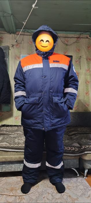 Продам зимний бушлат новый.