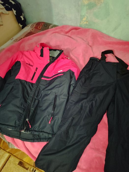 Продам костюм зимний