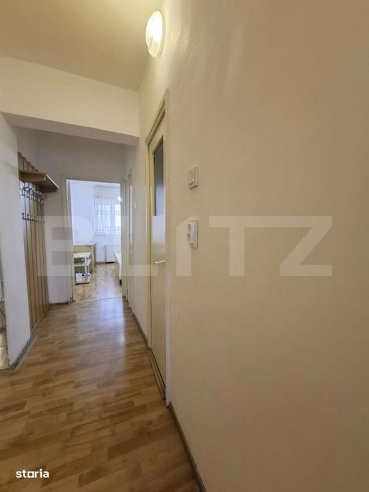 Apartament 3 camere, 66 mp, 2 locuri de parcare, zona Calea Bucuresti