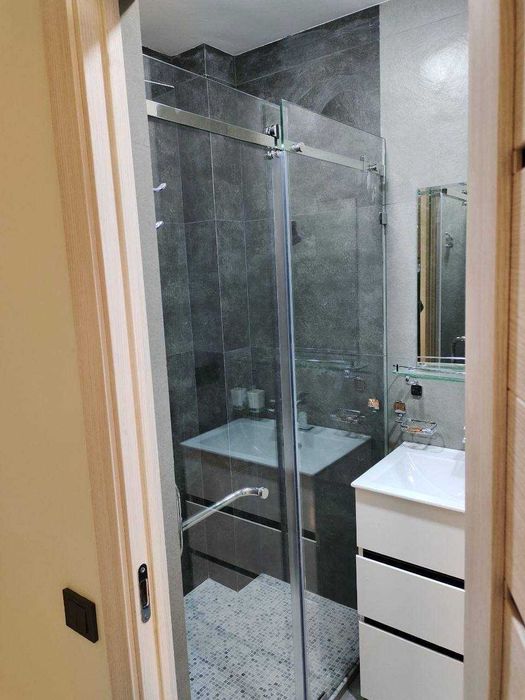 Продается 1-комнатная квартира в жилом комплексе Хонсарой "Айвон".