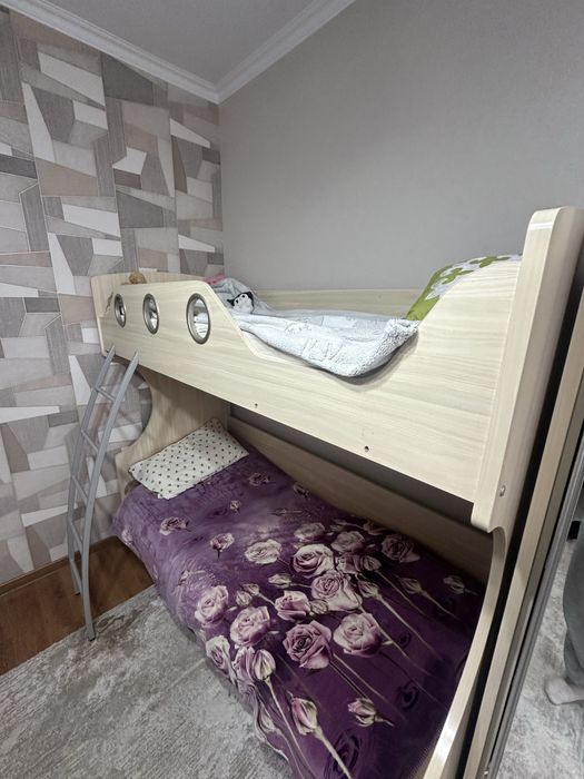 Двухъярусная кровать + ортопедические матрасы