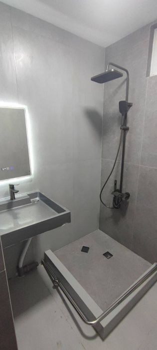 Сотилади Чилонзор наккошлик 2 хонали разделка евро ремонт