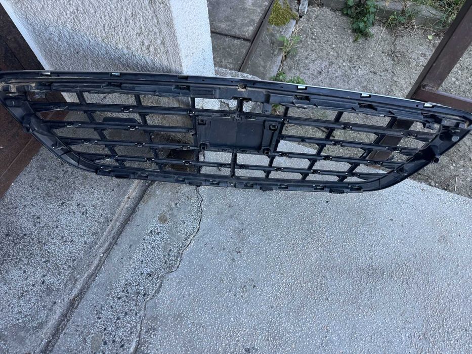 Брони и решетка за Мерцедес W222