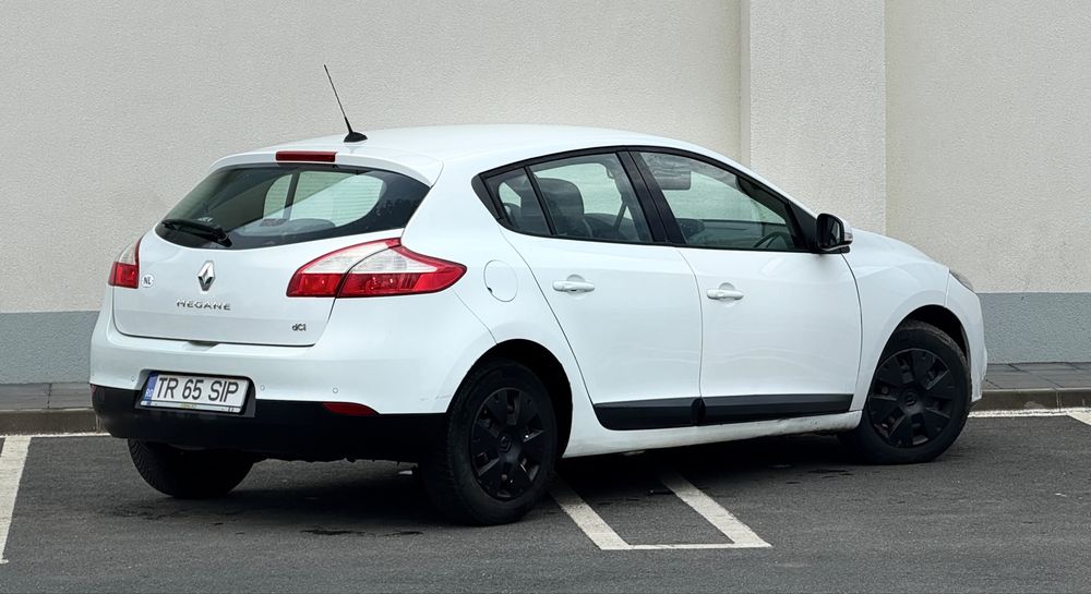 RENAULT Megane 2011 — imagine 2