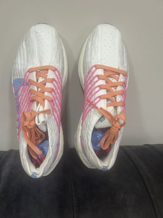 NIKe ново маратонки