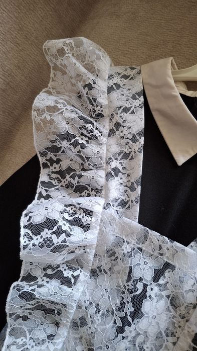 Школьная форма. Платье и фартук