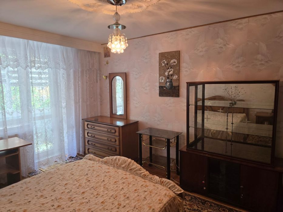 Închiriez apartament cu 2 camere  in Piatra Neamț spațios utilat complet