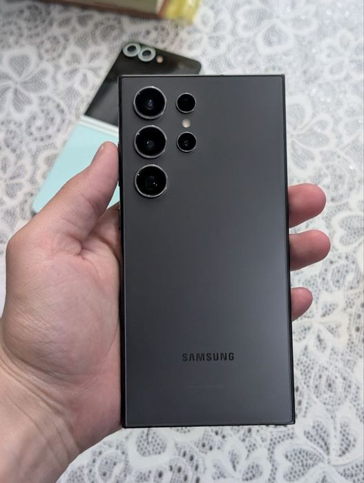 Samsung S24 ultra 5G 256gb