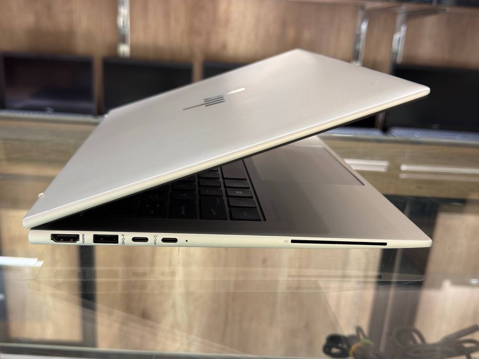 HP EliteBook 845 G9