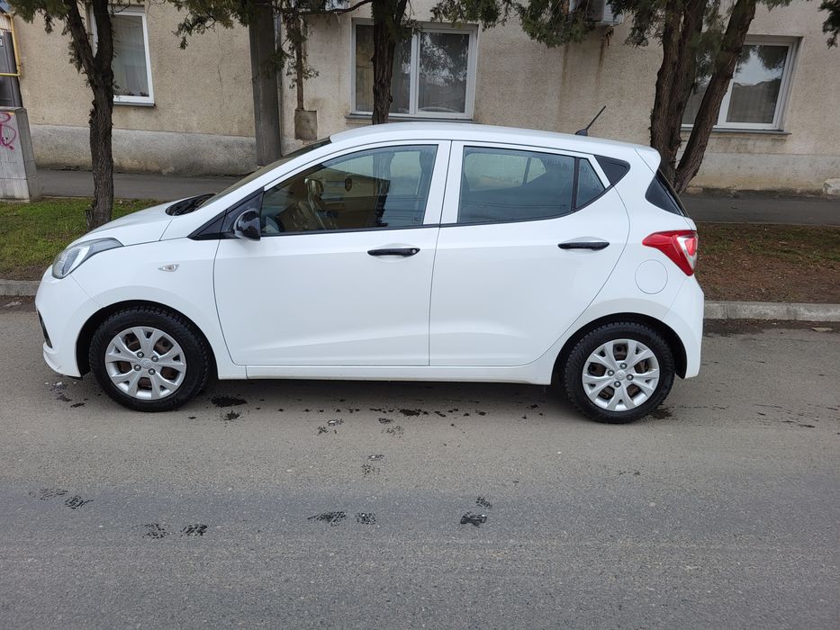 Inchiriez masina Bolt Uber