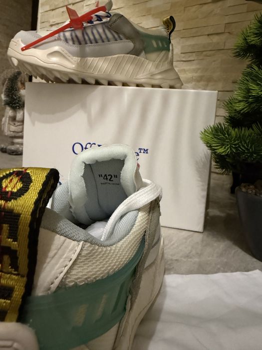 Vand Adidași Off-White ODSY-1000 albi