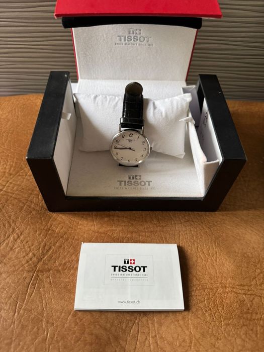 Часы Tissot кварцевые T109410A
