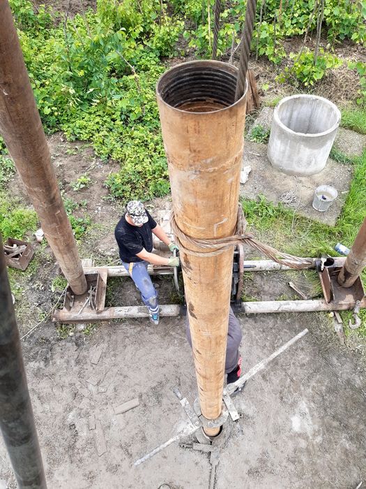 Foraje puturi si denisipari, curatare fantani largi