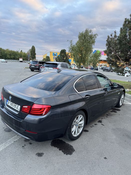 BMW 5 Series 2010 — imagine 4
