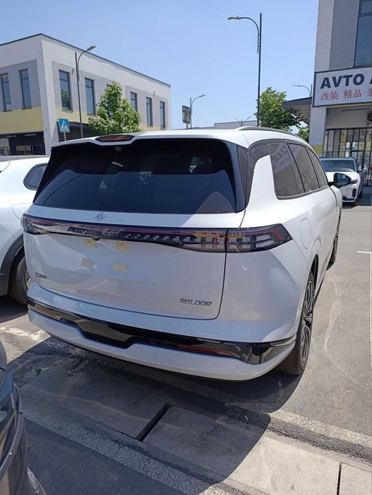 Dongfeng  2025 — 4