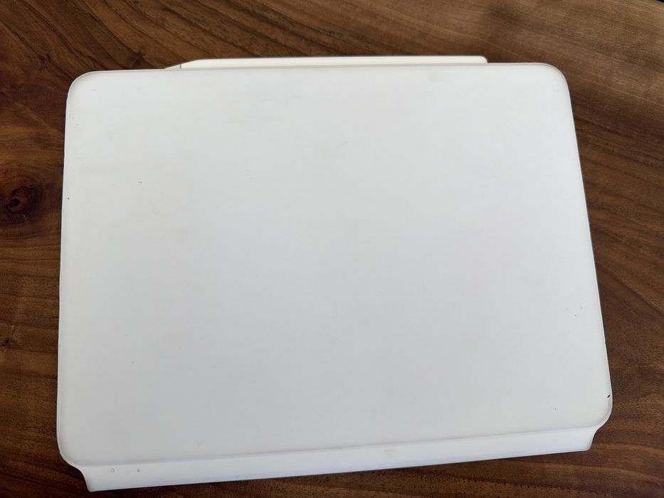 iPad Pro 11 M1 2TB (16GB RAM) Full Box + Magic Keyboard + Pencil 2