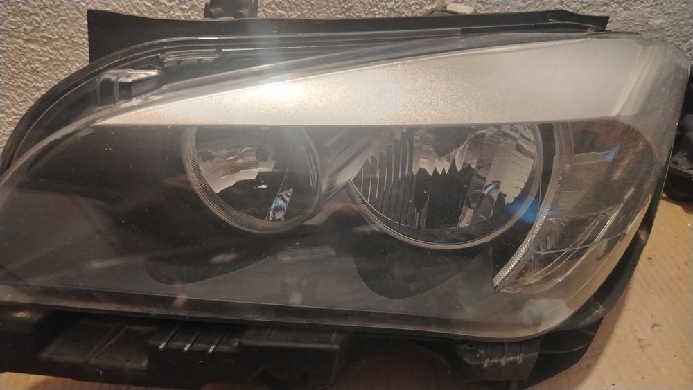 Фар ( фарове) БМВ Х1 Е84 Фейслифт / BMW X1 e84 LCI Facelift