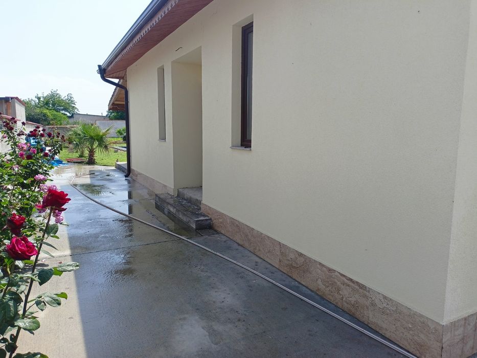 Къща в село Радиново