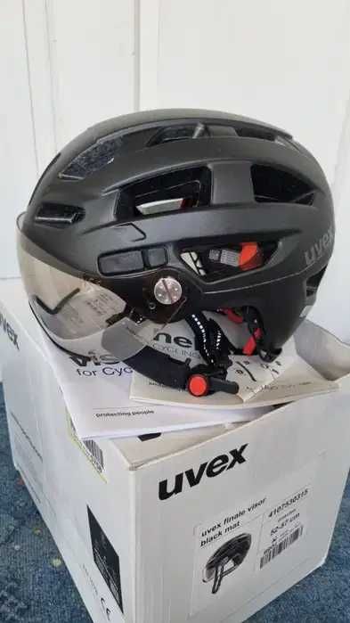 Casca bicicleta Uvex finale visor M noua