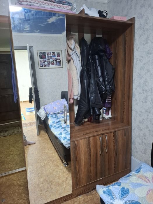 Продам  прихожку