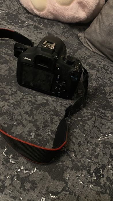 Фотоапарат  conan EOS