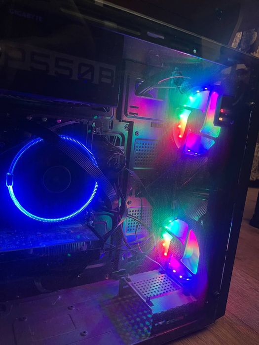 Игровой компьютер в комплекте