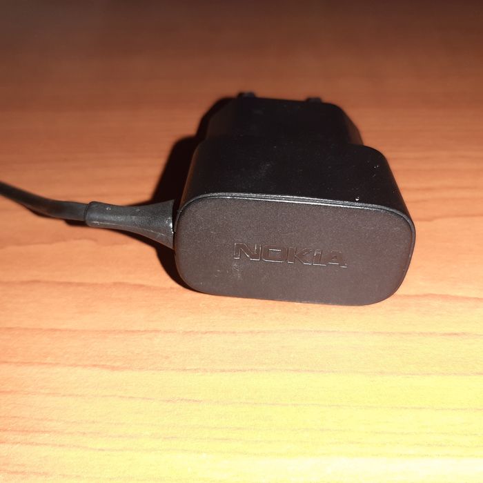 Încărcător Nokia