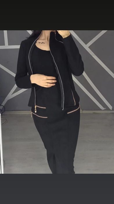 Костюм женский  молодежный