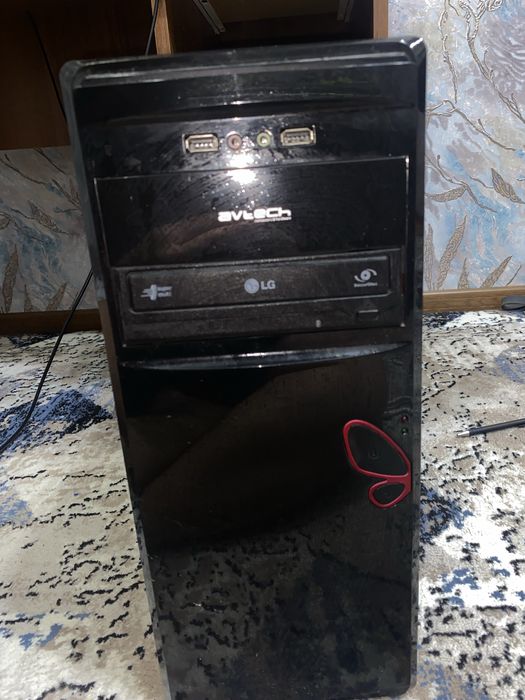 Полностью рабочий компьютер