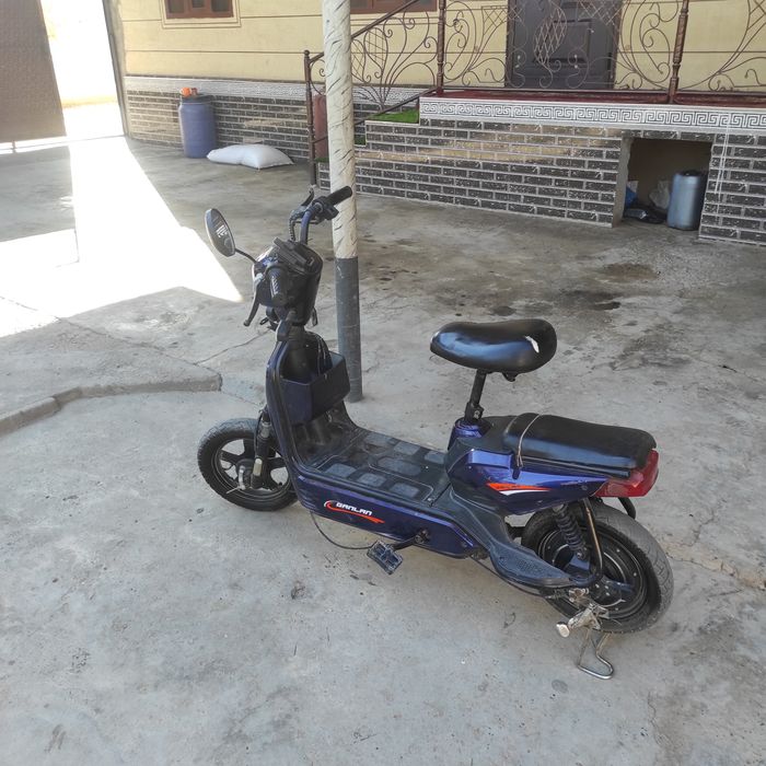 Skuter sotiladi 2025 yil ideal