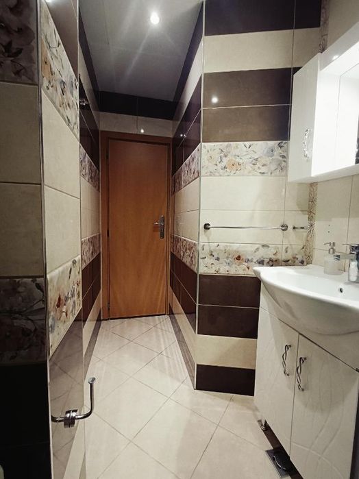 Дава се под наем Тристаен апартамент в Варна, Гранд Мол Варна - 80 кв.м за 225000 € - Снимка #5