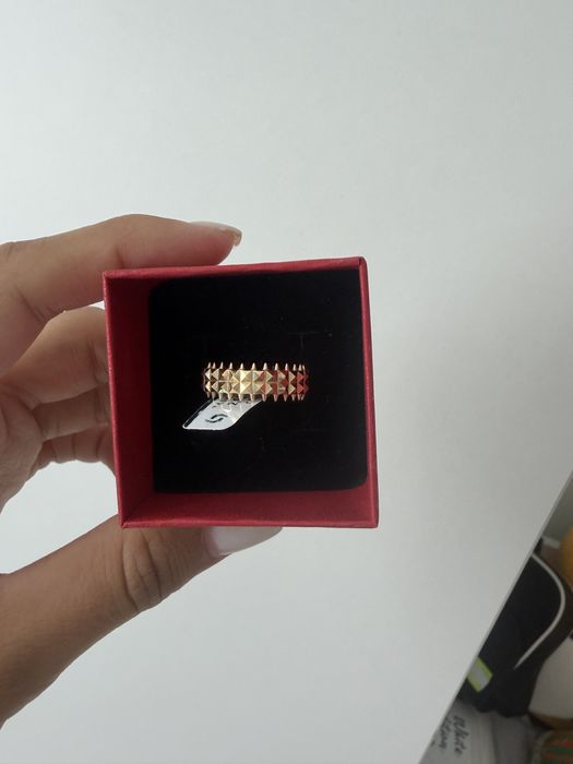 Продам золотое колечко