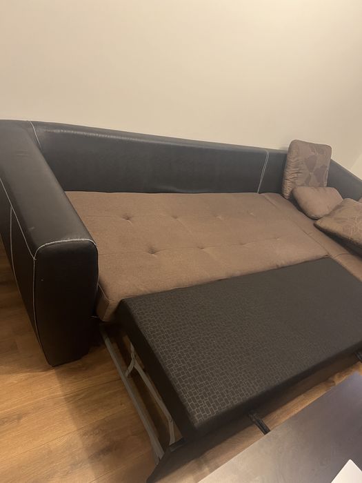 Холов Ъглов диван разтегаем и маса