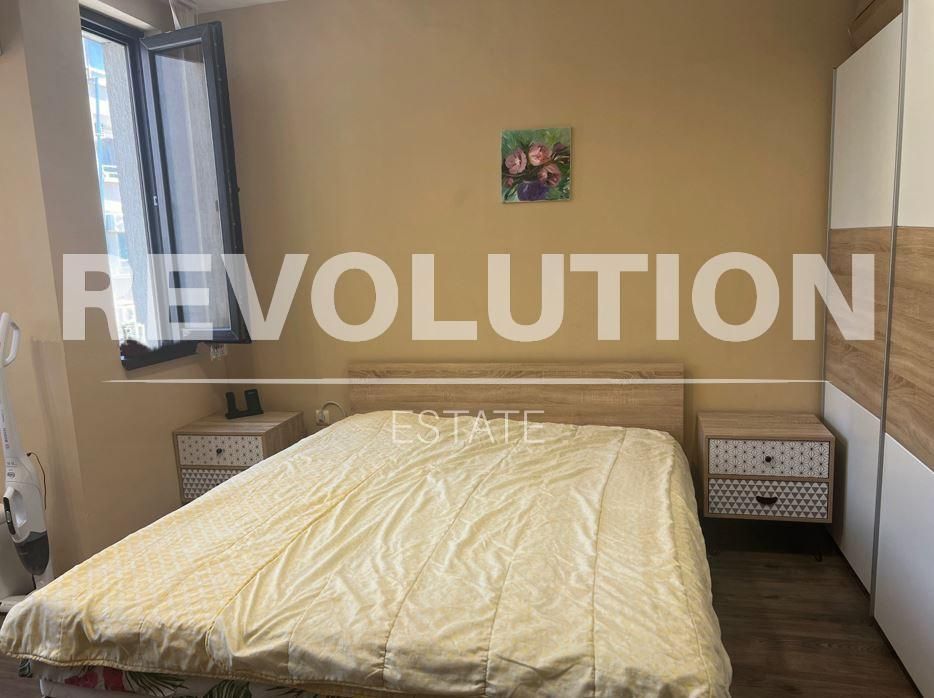 Дава се под наем Двустаен апартамент в Варна, Център - 50 кв.м за 500 € - Снимка #6