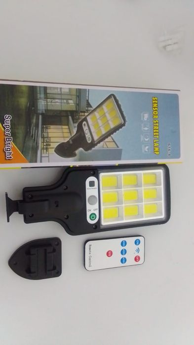 Продам светильник маленький, для улицы