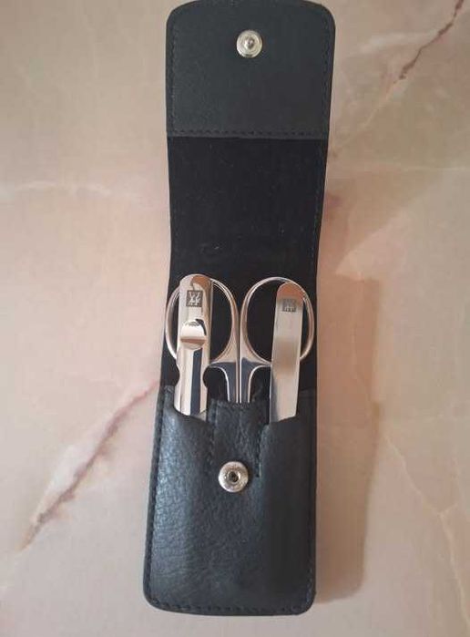 Trusa manichiura Zwilling,Germania.