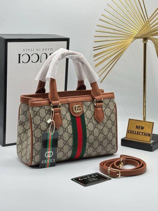 Geanta Gucci noua !!! Dimensiuni 26/16 !!!