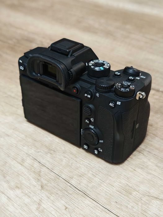 Продается фотоаппарат Sony a7r IV