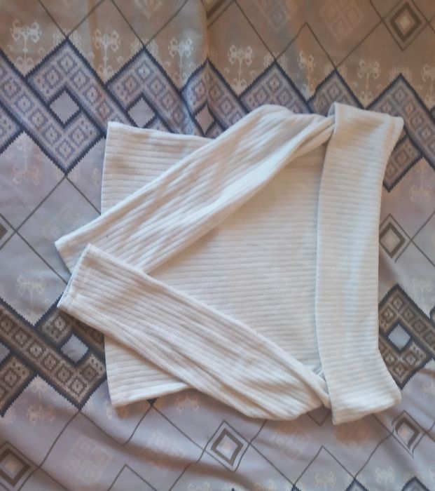 Плетени пуловери