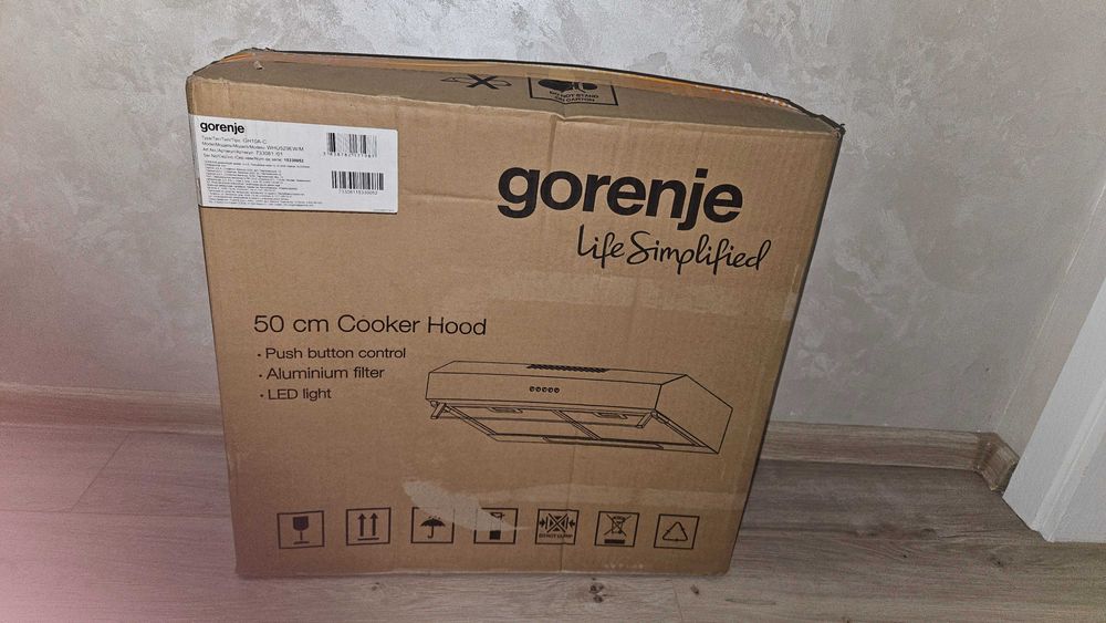 кухонная вытяжка Gorenje новая