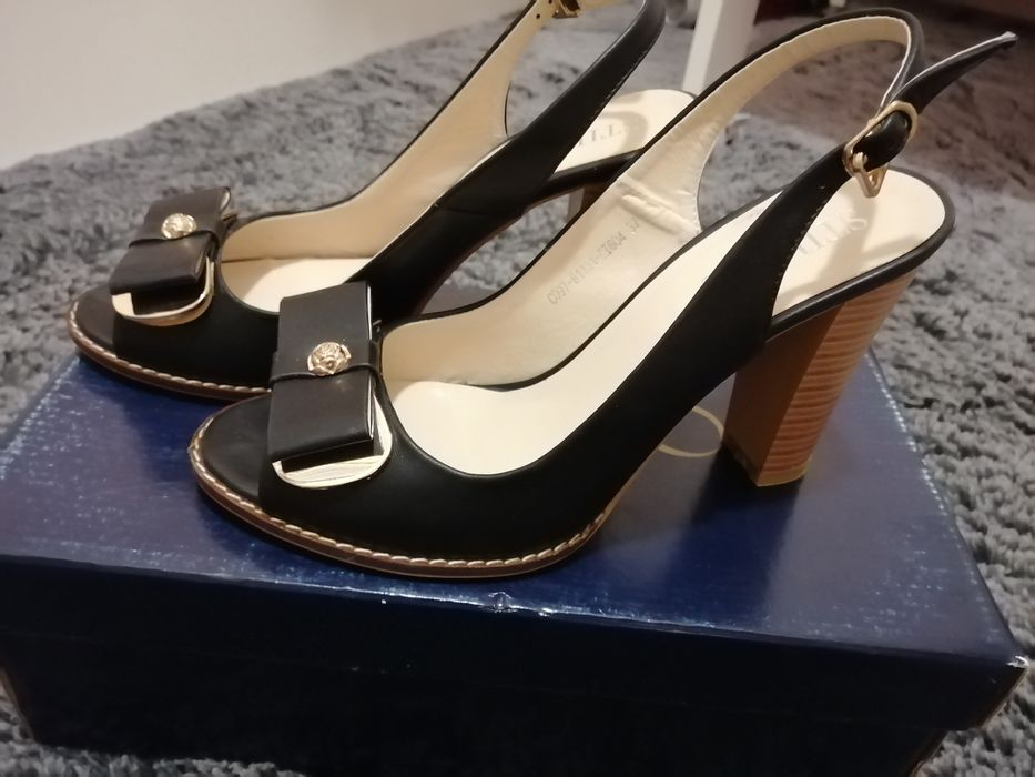 Дамски сандали на висок ток, номер 37