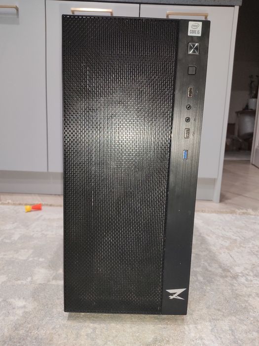 Продам системный блок, без видеокарты