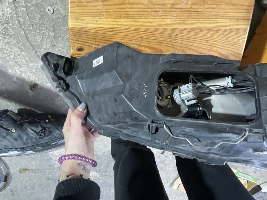 Фарове за Seat Leon 2015