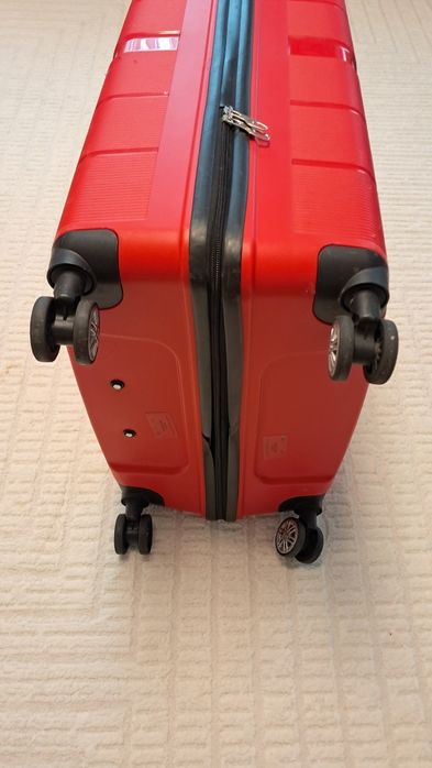 Чемодан большой багаж