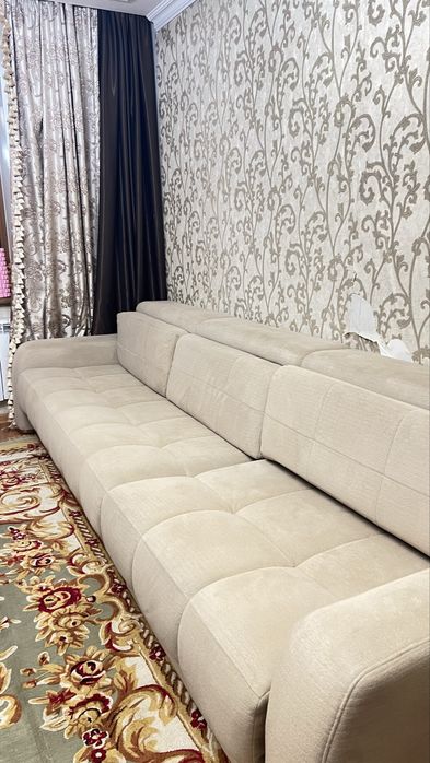 Диван для зала 4 метра