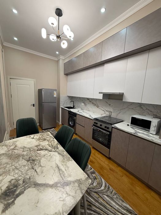 Срочно  сдаётся  квартира 2 ком Сергели  на против  машина  базар