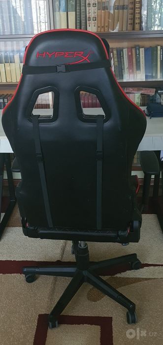 Игровое кресло HyperX