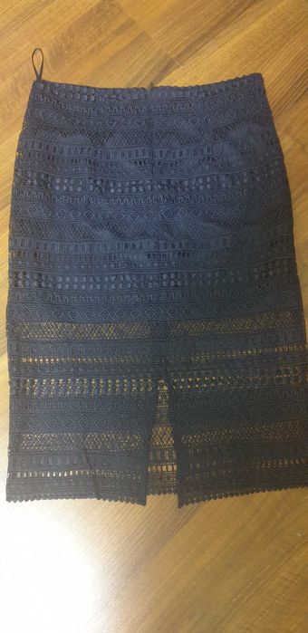 Fusta Mango din dantela 40