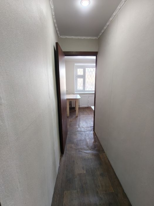 Продаём двухкомнатную квартиру в районе "Экспресса"